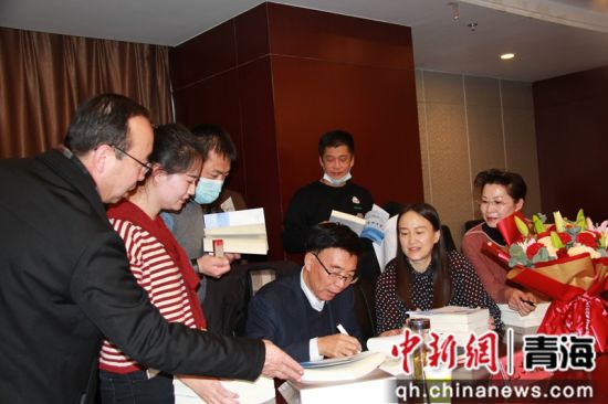 ͼΪ����ԭ���������߱���־Ϊ�����Աǩ�顣����� ��