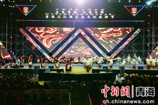 ͼΪ»î¶¯ÏÖ³¡¡£ÖζàÏØÎ¯Ðû´«²¿¹©Í¼ ͼΪ»î¶¯ÏÖ³¡¡£ÖζàÏØÎ¯Ðû´«²¿¹©Í¼