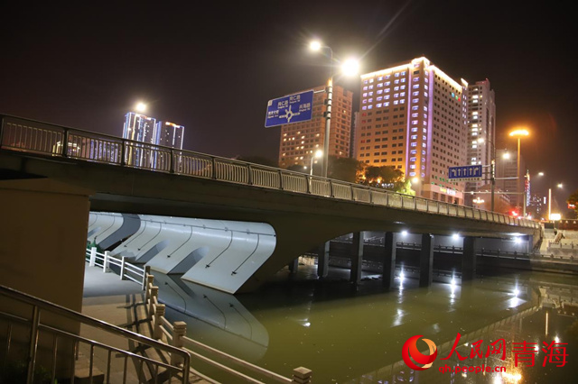 �ϴ������������ͨ�����Ѱ�װ·�ơ������� ��������