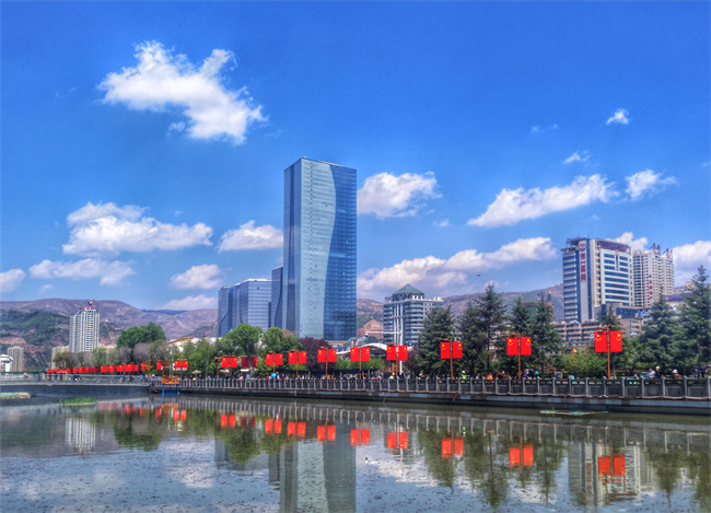 �����Ĺ㳡�������ʤ��