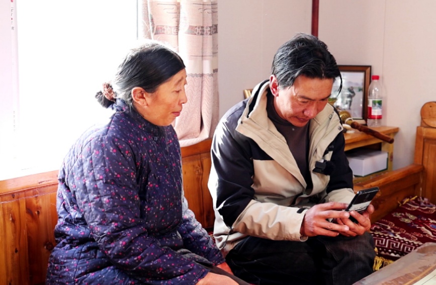 �����������������������ֻ��Ϸ�������Ƭ���ղ�������