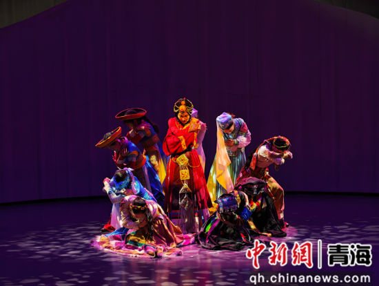 ͼΪ���־硶����ңԶ�ĵط�2.0�����ա��ຣ���Ժ��ͼ